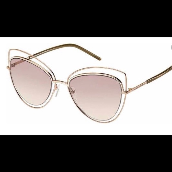 Pink Cat-eye Marc Jacobs sunglasses, includes case - Picture 2 of 3